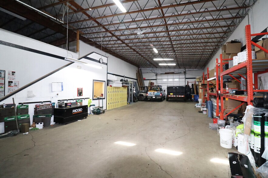 More Photos Of 174 Wallis St, Eugene Warehouse For Lease