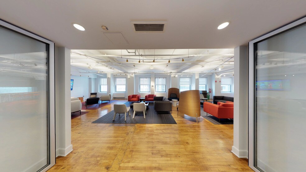 More Photos Of 20 N Wacker Dr, Chicago Office For Lease