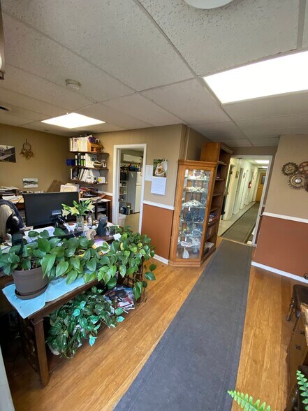 More Photos Of 3030-3040 S Vallejo St, Englewood Warehouse For Sale