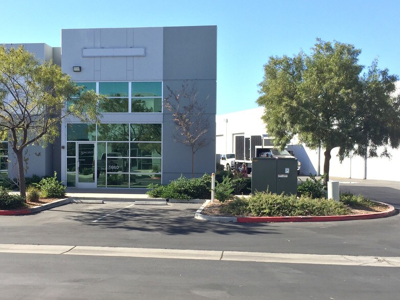 More Photos Of 1660-1676 Ord Way, Oceanside Warehouse For Lease