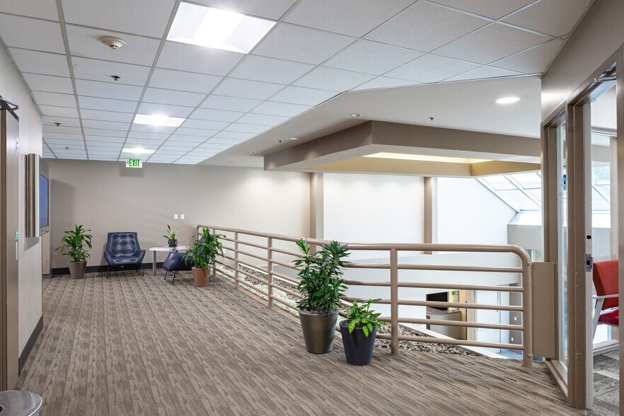 More Photos Of 9844 S 1300 E, Sandy Medical For Lease