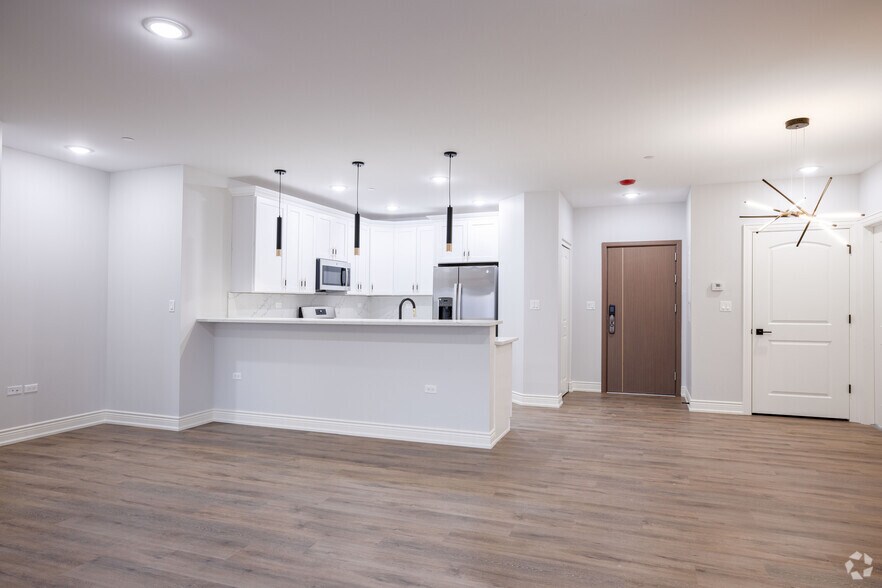 More Photos Of 9600 Franklin, Franklin Park Apartments For Lease