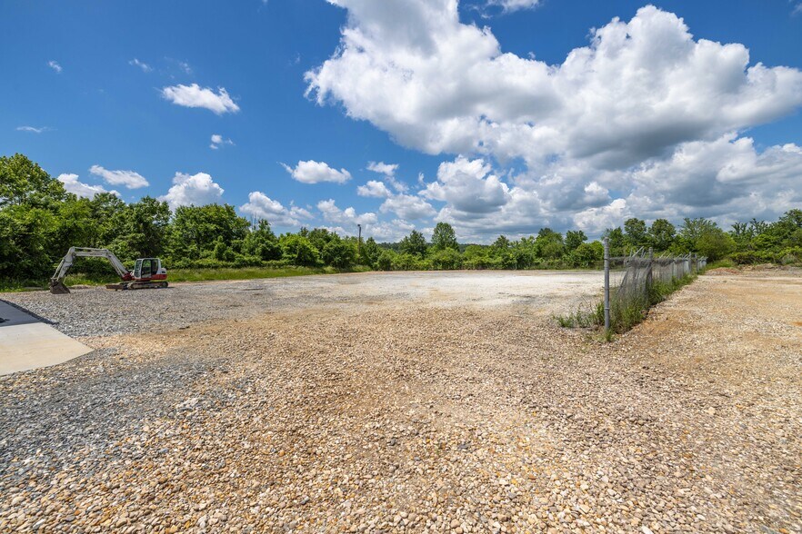 More Photos Of 5045 Hendersonville Rd, Fletcher Land For Lease