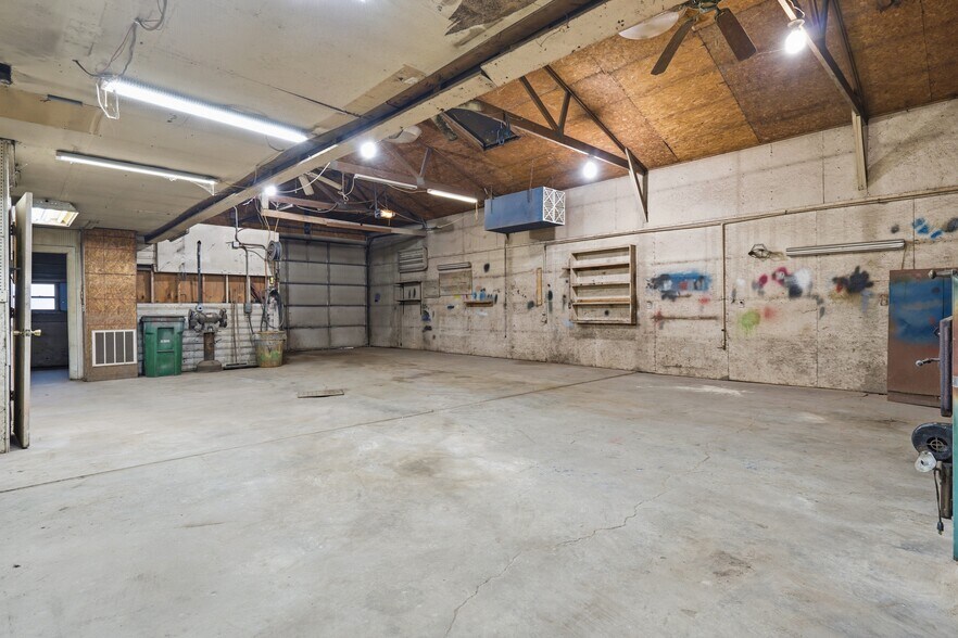 More Photos Of 300 Main St N, Hazleton Freestanding For Sale