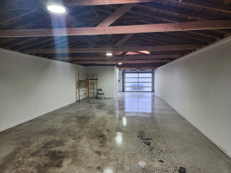 More Photos Of 106 Standard St, El Segundo Light Manufacturing For Lease