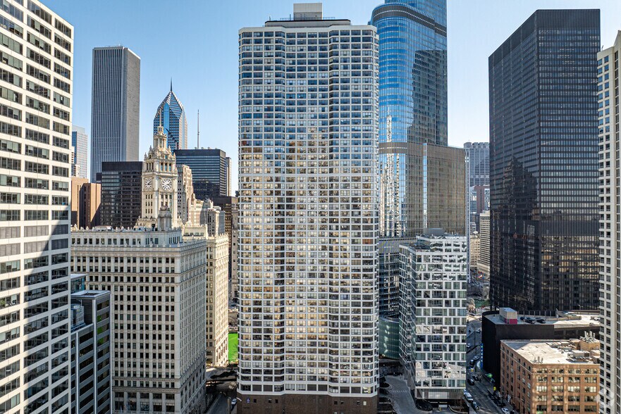 More Photos Of 405 N Wabash Ave, Chicago Office For Lease