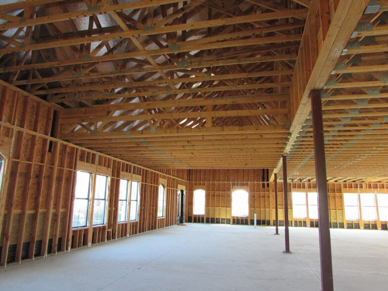 More Photos Of 200 E Medical Center Blvd, Webster Medical For Sale