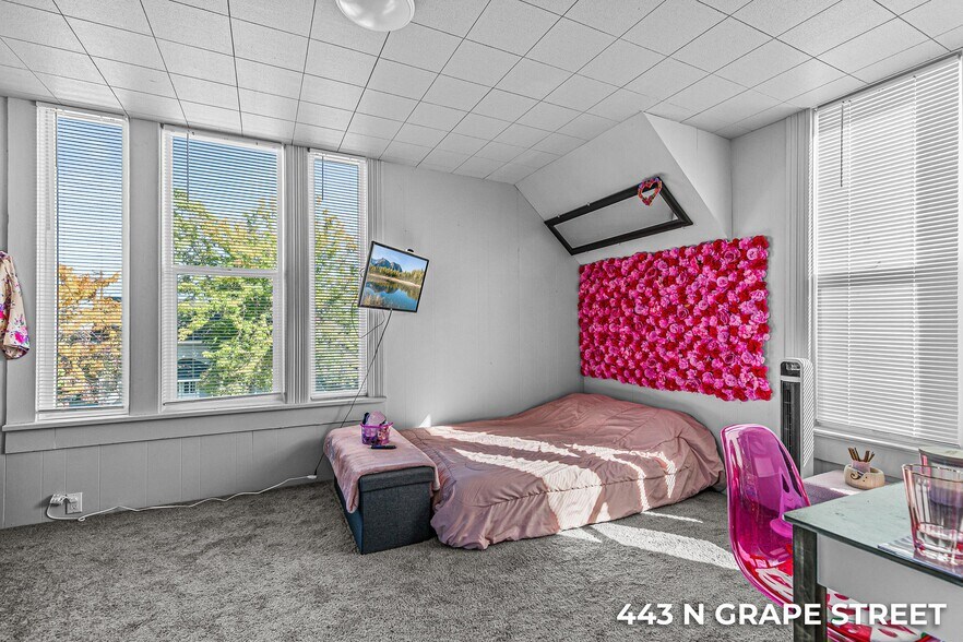 More Photos Of 441 N Grape St, Medford Apartments For Sale