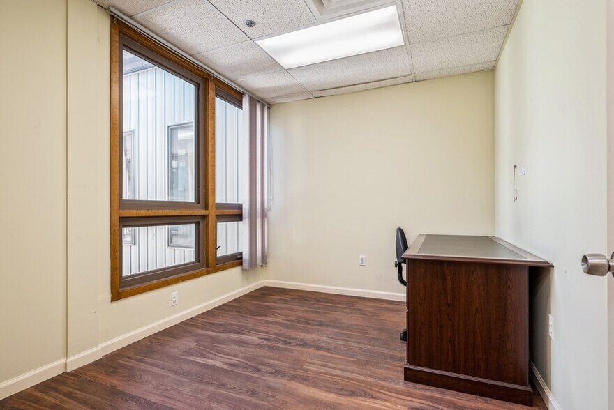 More Photos Of 674 US Highway 202, Bridgewater Medical For Sale