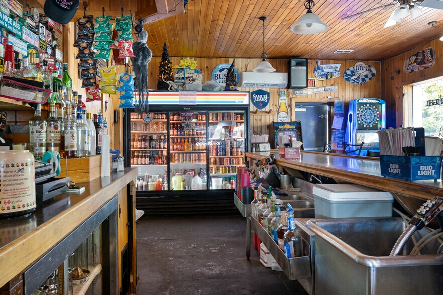 More Photos Of 9646 US-20, Bridgewater Restaurant For Sale