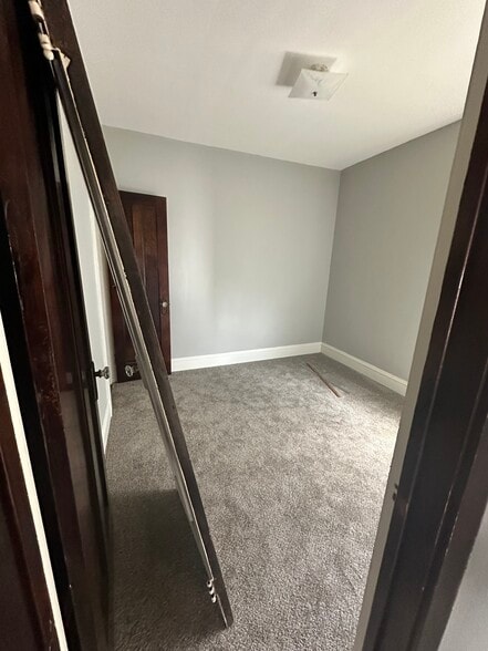 More Photos Of , Cleveland General Retail For Sale