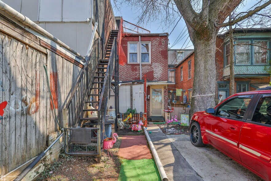 More Photos Of 424 N 6th St, Allentown Multifamily For Sale