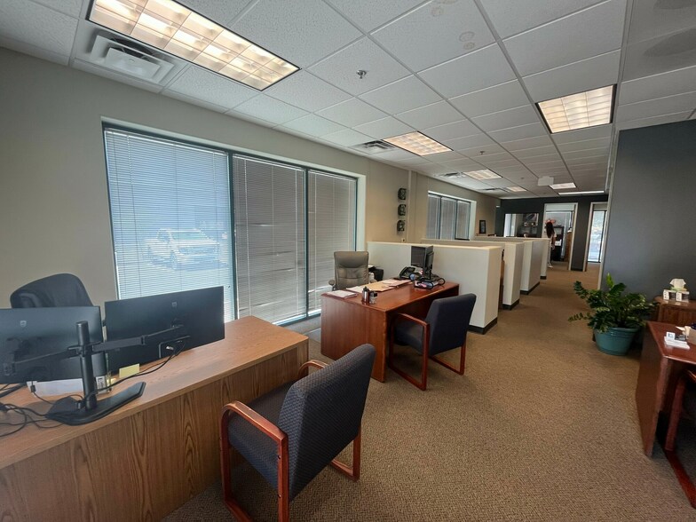 More Photos Of 14245 W Grand Ave, Surprise Office For Lease