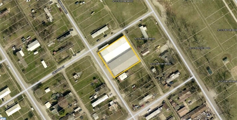 More Photos Of 2409 Chestnut Street, Vincennes Distribution For Sale