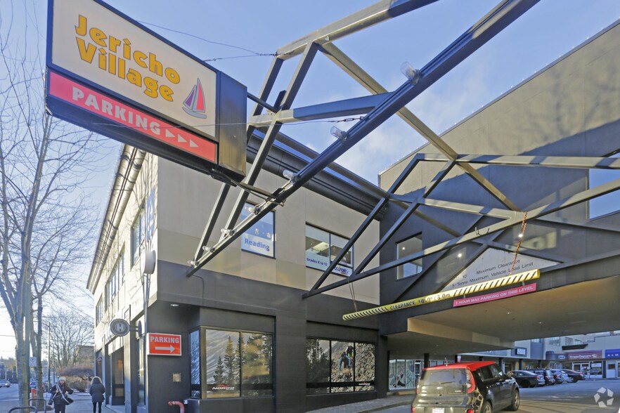 More Photos Of 2083 Alma St, Vancouver General Retail For Sale