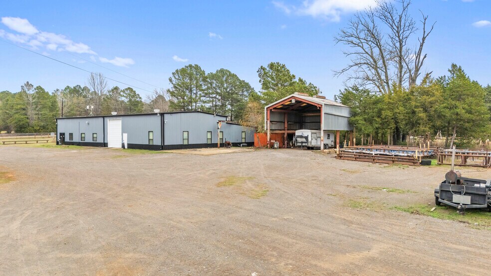 More Photos Of 5678 FM 1249 E, Kilgore Industrial For Sale