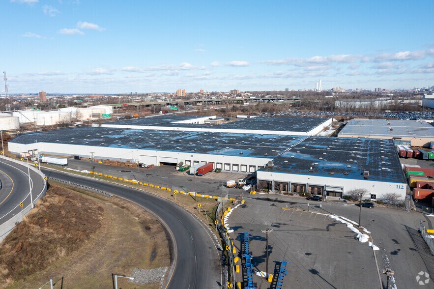 More Photos Of 112 Port Jersey Blvd, Jersey City Warehouse For Lease