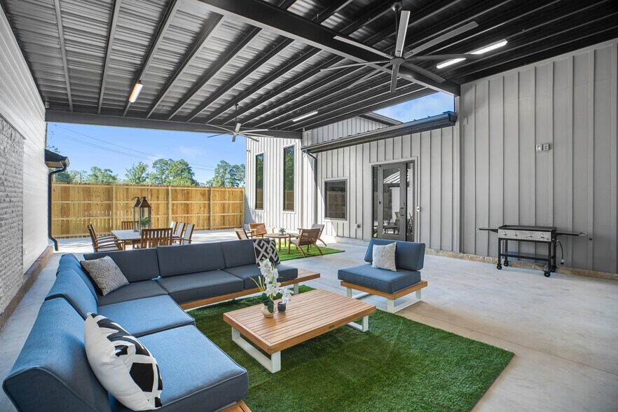 More Photos Of 2001 Tulane Dr, Lufkin Medical For Sale