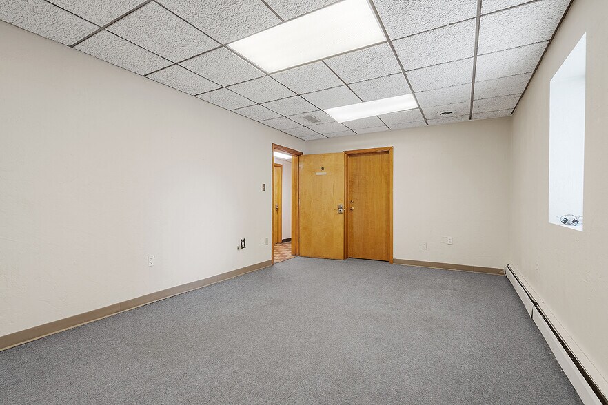 More Photos Of 2884 Industrial Blvd, Bethel Park Coworking Space