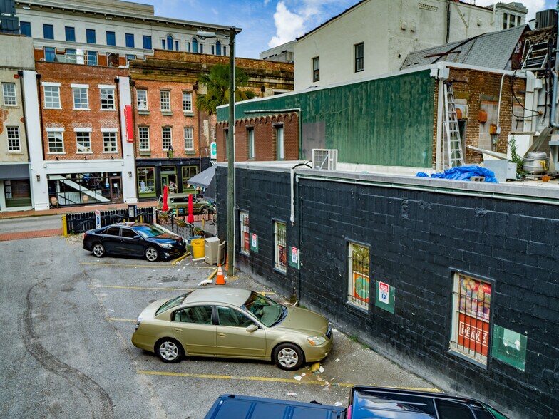 More Photos Of 111 W Congress St, Savannah Storefront Retail Office For Sale