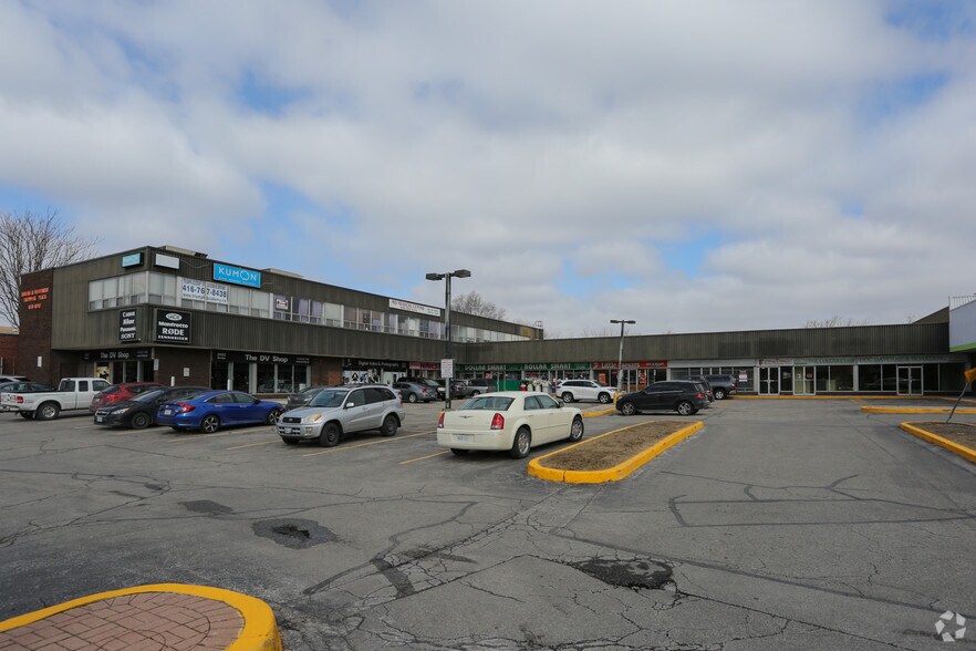 More Photos Of 3406-3422 Dundas St, Toronto General Retail For Lease