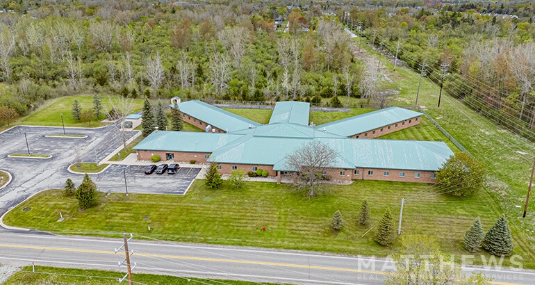 More Photos Of 1835 Treanor St, Saginaw Rehabilitation Center For Sale