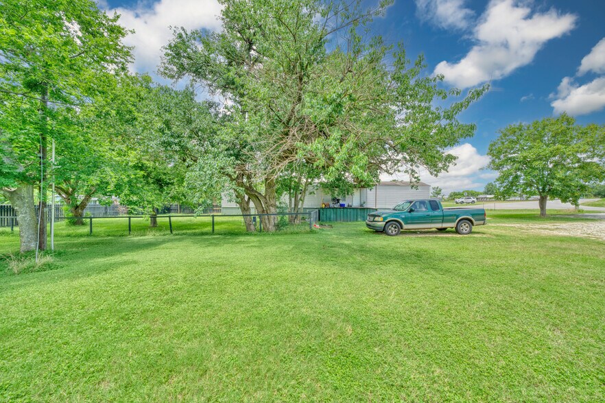 More Photos Of 4180 Koppe Bridge Rd, College Station Office For Sale