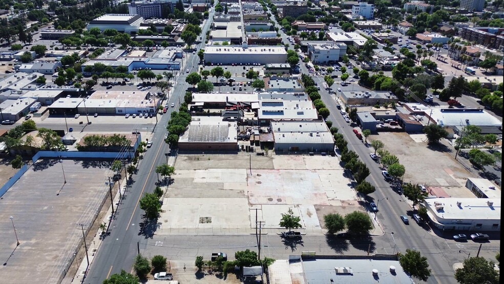 More Photos Of 615 E Main St, Visalia Land For Sale