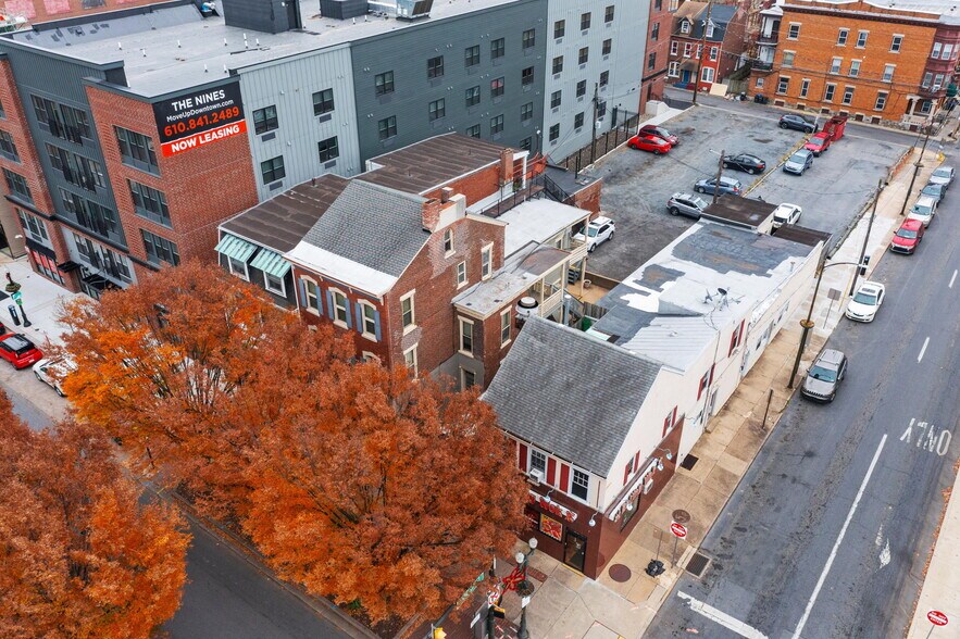 More Photos Of 962 W Hamilton St, Allentown Storefront Retail Residential For Lease