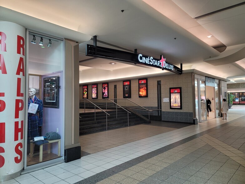 More Photos Of 5800 Boul Cavendish, Cote-St-Luc Unknown For Lease