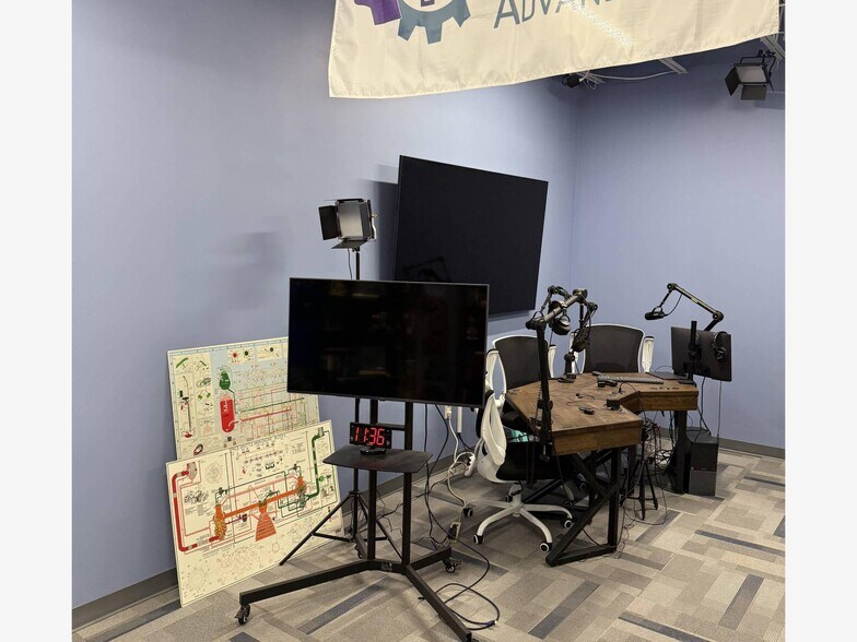 More Photos Of 140 Research Blvd, Madison Coworking Space