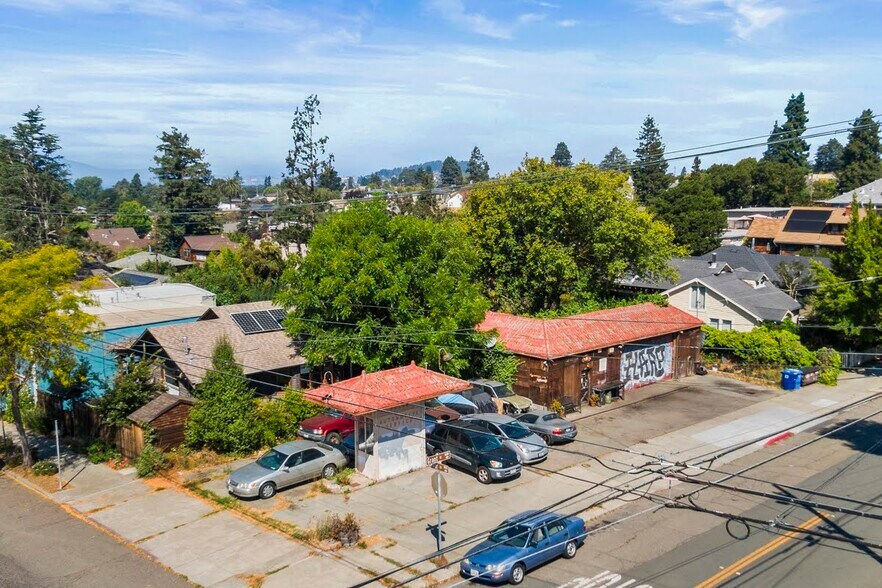 More Photos Of 1745 Cedar St, Berkeley Land For Sale