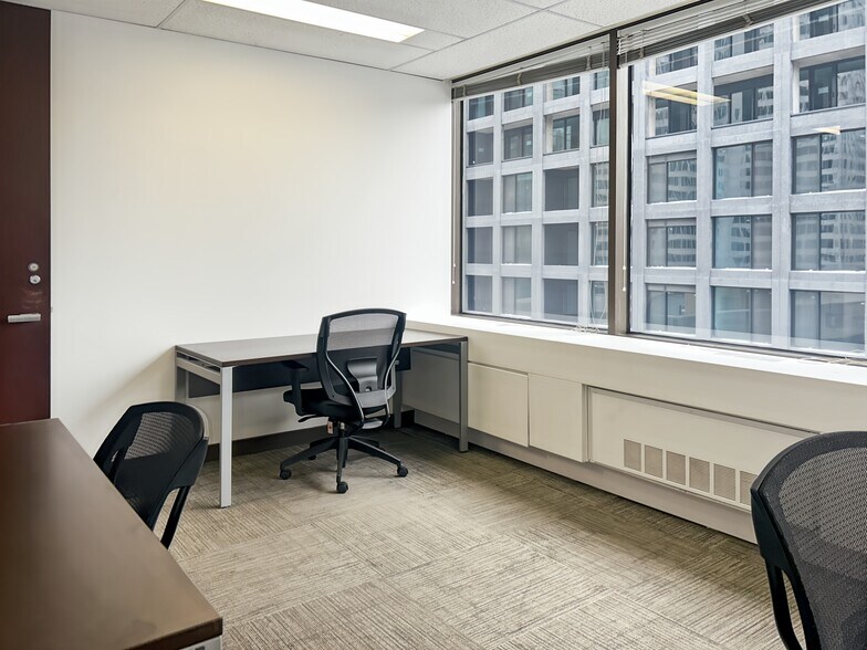 More Photos Of 1200 Av Mcgill College, Montréal Coworking Space