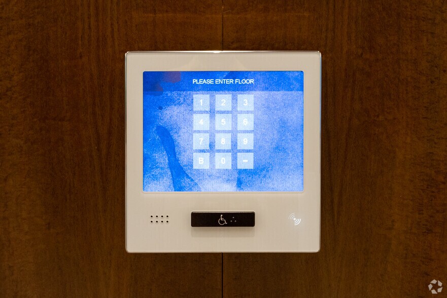 More Photos Of 300 Mission St, San Francisco Office For Lease