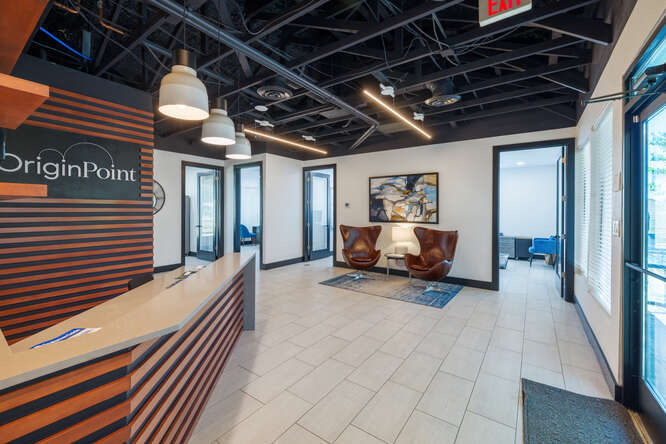 More Photos Of 8900 Business Park Dr, Austin Office For Sale