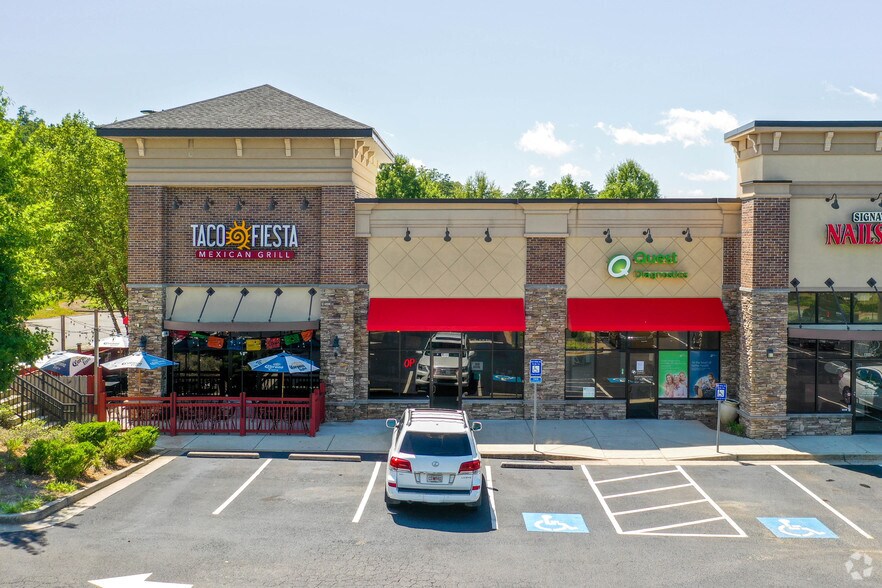 More Photos Of Shops at North Point, Alpharetta Freestanding For Lease