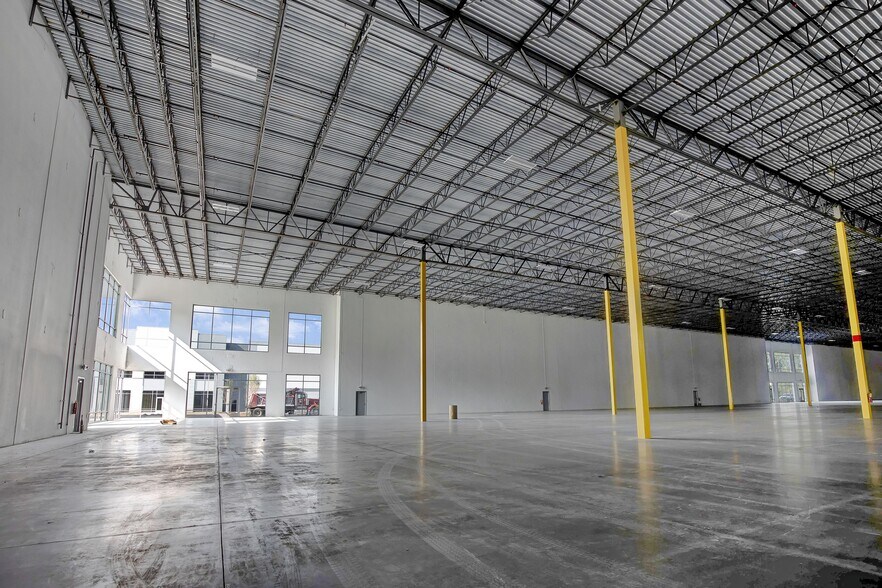 More Photos Of 3920 Falcon Pky, Flowery Branch Unknown For Lease
