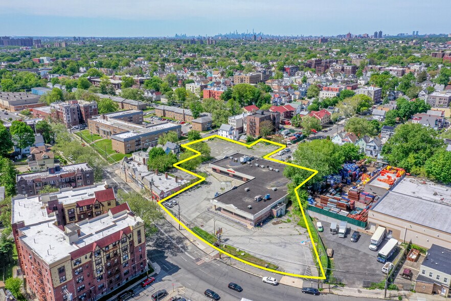 More Photos Of 220-230 S Fulton Ave, Mount Vernon Supermarket For Lease