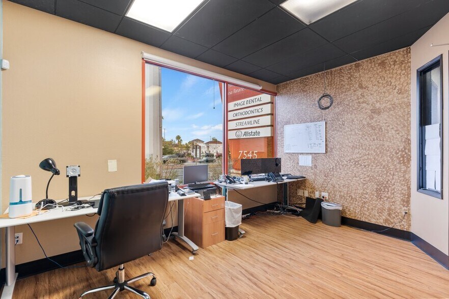 More Photos Of 7545 W Sahara Ave, Las Vegas Medical For Lease