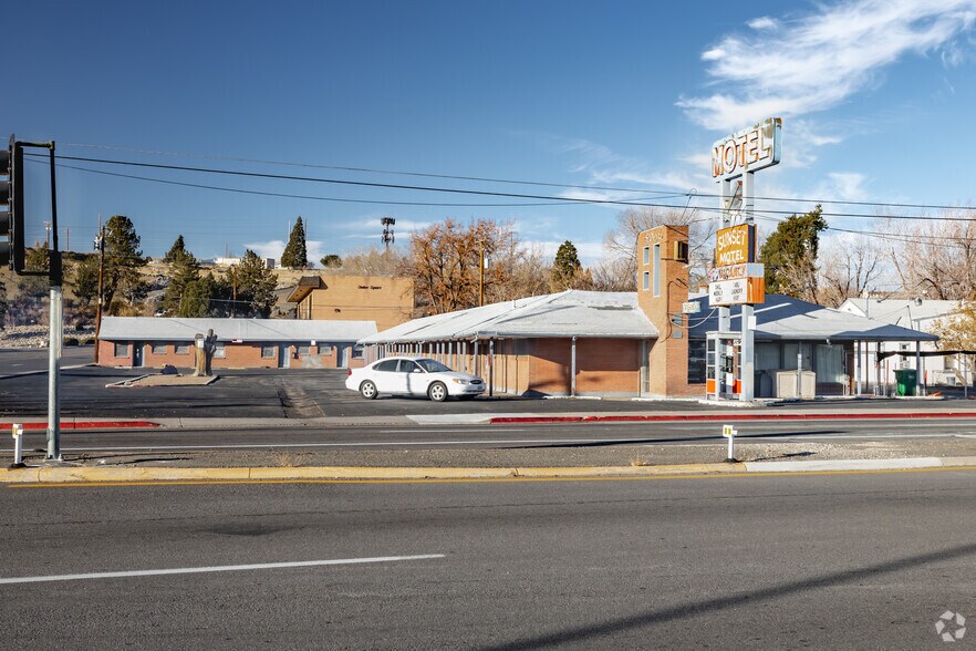 More Photos Of 2091 W 4th St, Reno Hotel For Sale