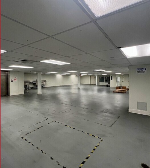 More Photos Of 230-240 W Avenue 26, Los Angeles Manufacturing For Lease