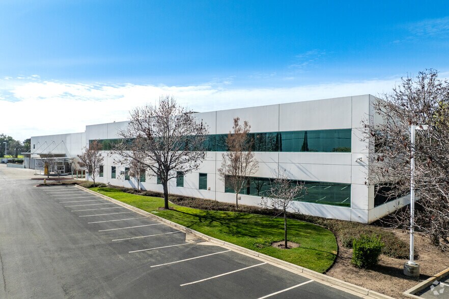 More Photos Of 45388 Warm Springs Blvd, Fremont Research And Development For Lease