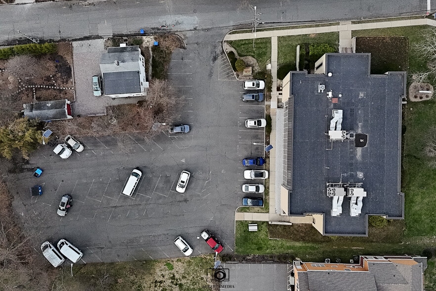 More Photos Of 1215 Livingston Ave, North Brunswick Office For Sale