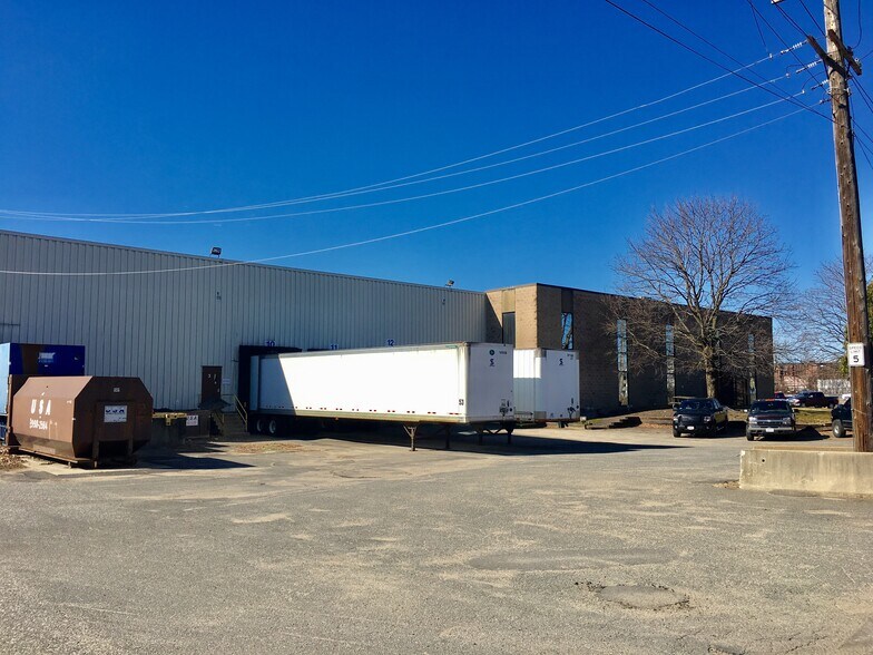 More Photos Of 111 Mosher St, Holyoke Warehouse For Lease