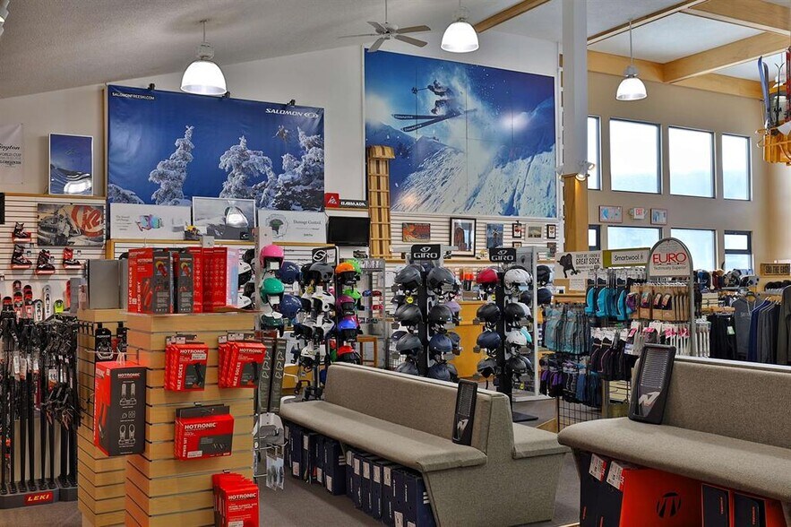 More Photos Of 3429 US Route 4, Killington Storefront Retail Office For Sale