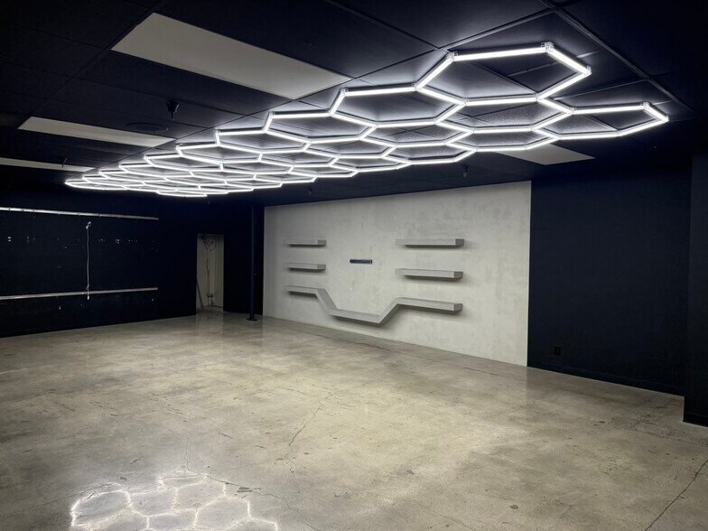 More Photos Of 3 Whatney, Irvine Research And Development For Sale