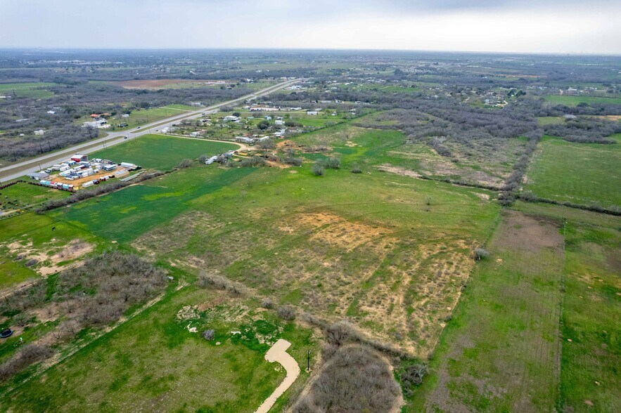 More Photos Of 10709 US Highway 87 N, Adkins Land For Sale