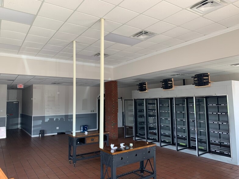 More Photos Of 19141 Stone Oak Pky, San Antonio Unknown For Lease