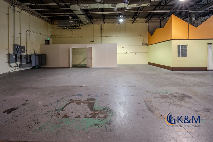 More Photos Of 2929 Eskridge Rd, Fairfax Light Manufacturing For Lease