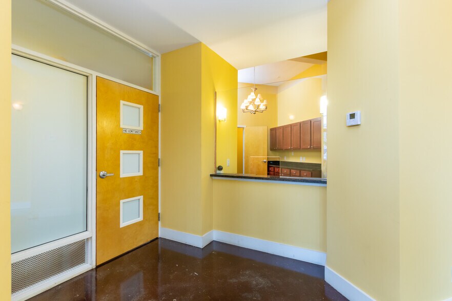 More Photos Of 100 S Greentree Ln, Foley Medical For Sale